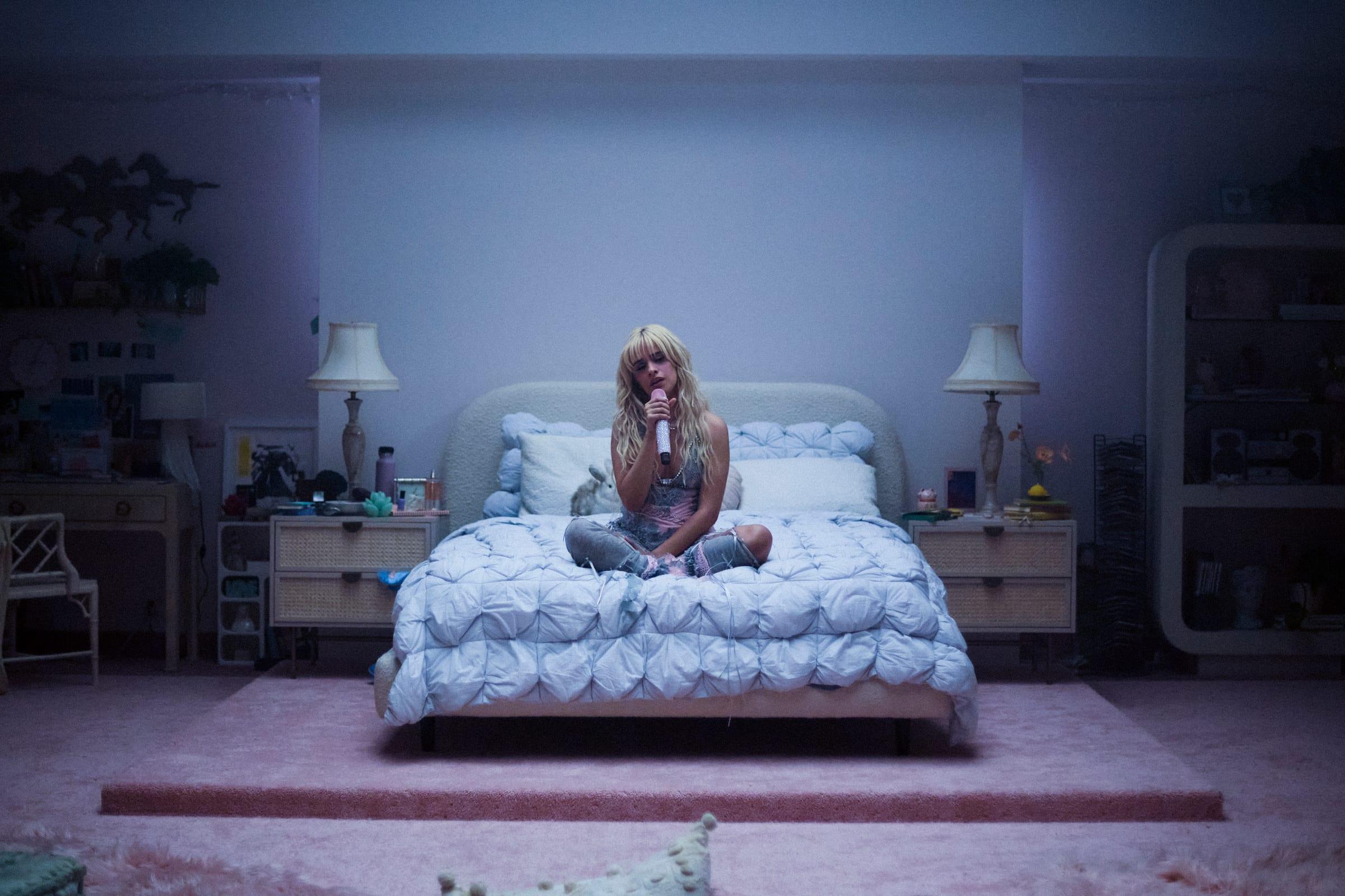 Camila Cabello, frame 15