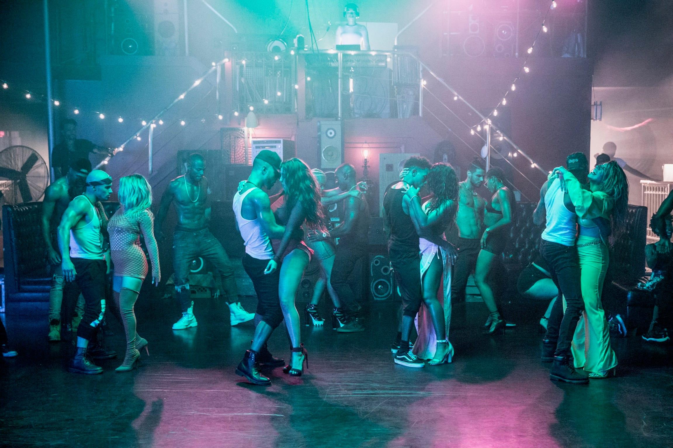 Fifth Harmony, frame 06